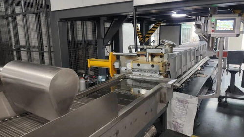 南京聚力化工機(jī)械 雙螺桿、三螺桿擠出機(jī)組專業(yè)供應(yīng)商，引領(lǐng)行業(yè)智能制造新標(biāo)桿